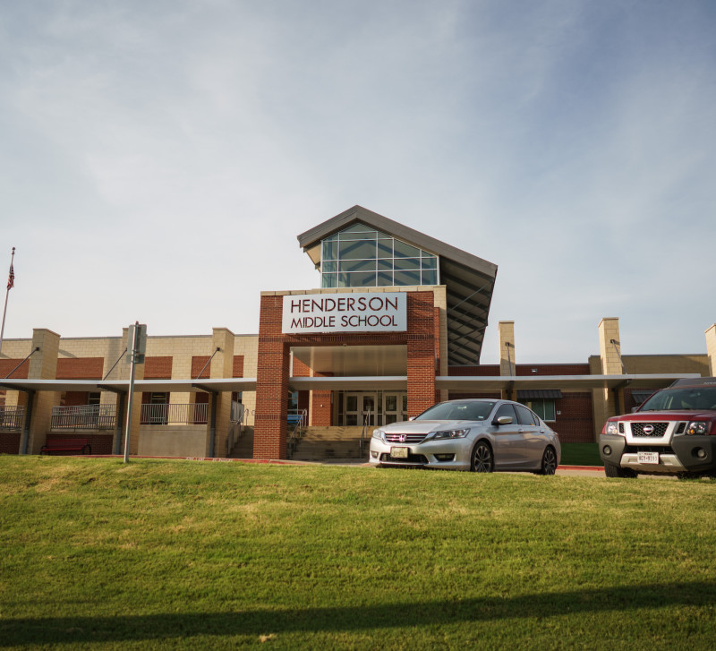 entry of Henderson middle school